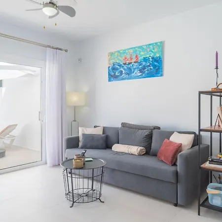 別荘 Casa Lolalo - Modern With Pool, 15min Walk To Marina Rubicon