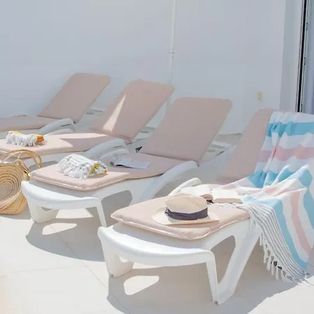 Casa Lolalo - Modern With Pool, 15min Walk To Marina Rubicon 別荘