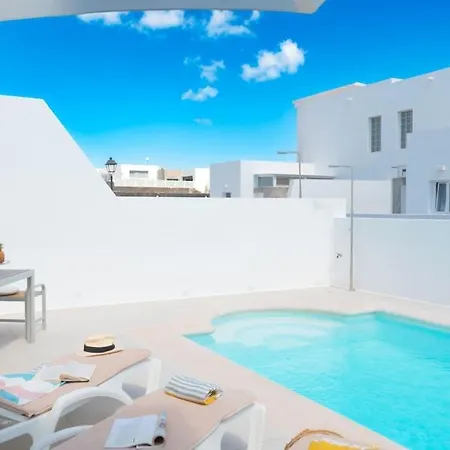 Casa Lolalo - Modern With Pool, 15min Walk To Marina Rubicon Сasa de vacaciones Playa Blanca (Lanzarote)