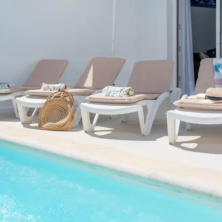 Casa Lolalo - Modern With Pool, 15min Walk To Marina Rubicon